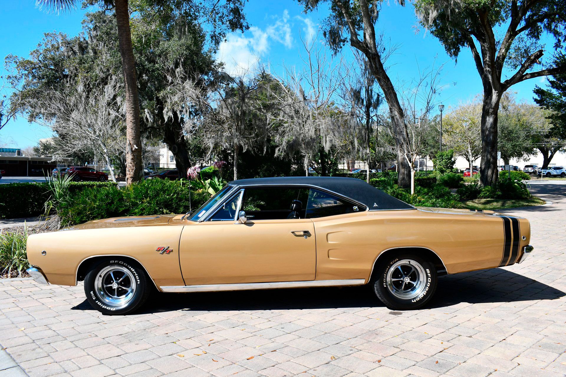 1968 DODGE CORONET RT - Image 6