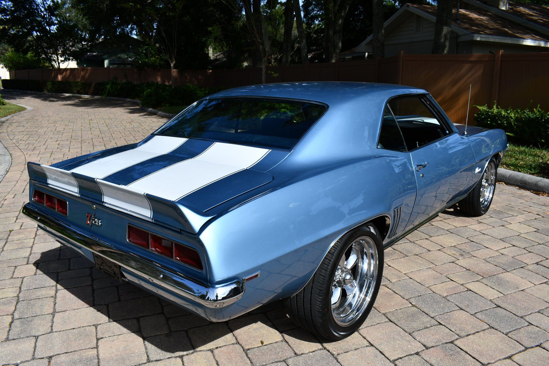 1969 CHEVROLET CAMARO - Image 13