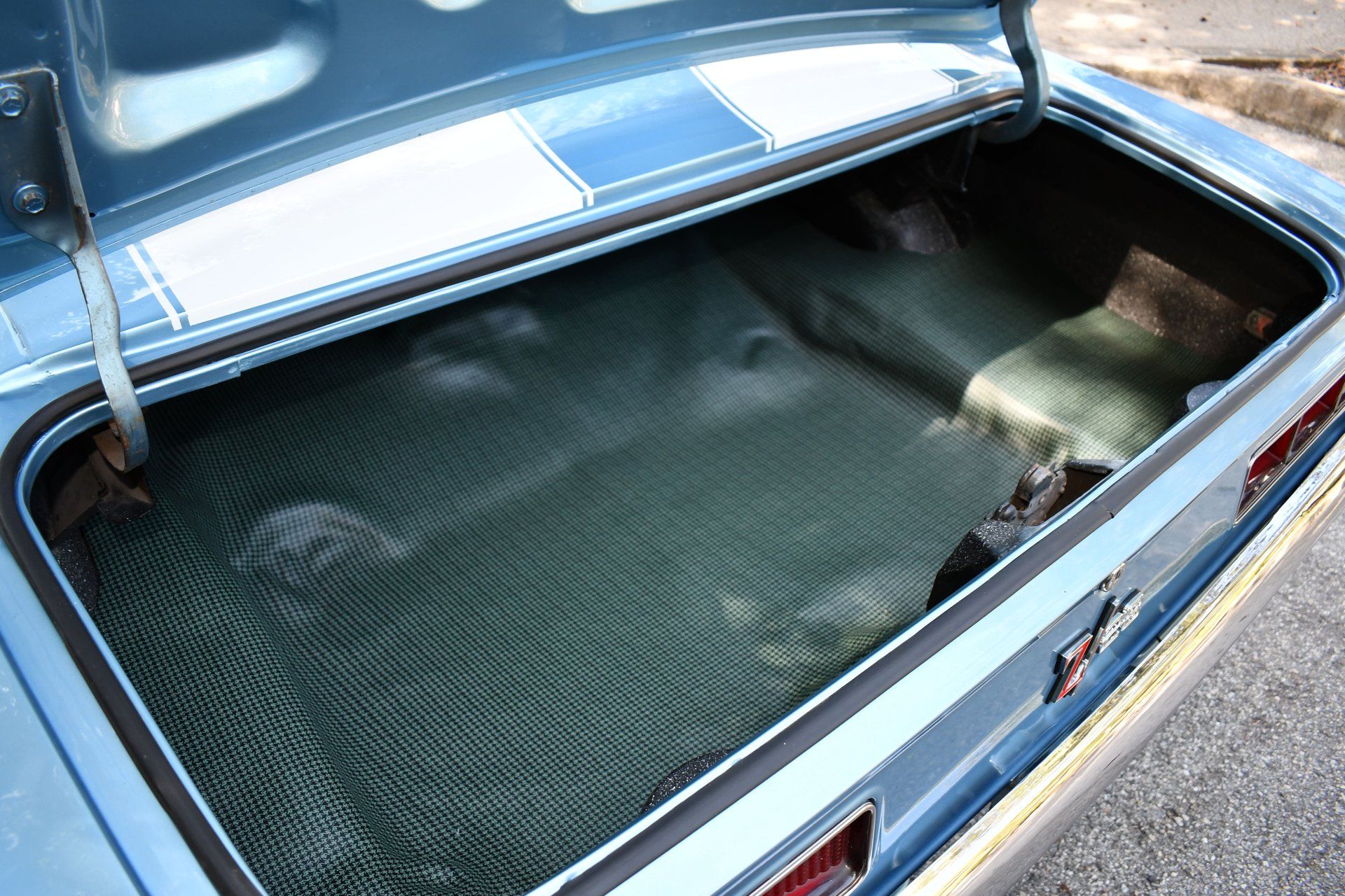 1969 CHEVROLET CAMARO - Image 5