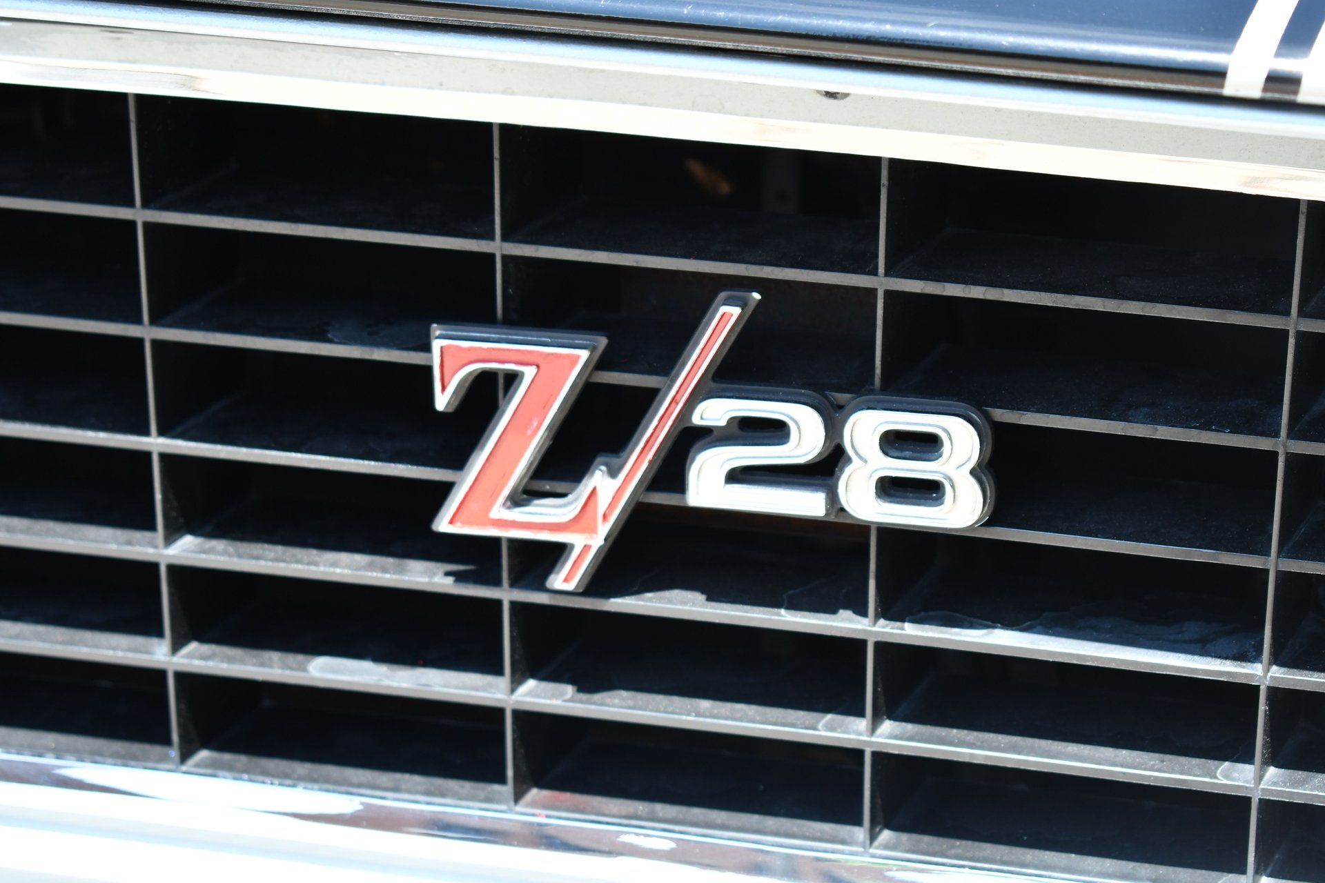 1969 CHEVROLET CAMARO Z28 - Image 12