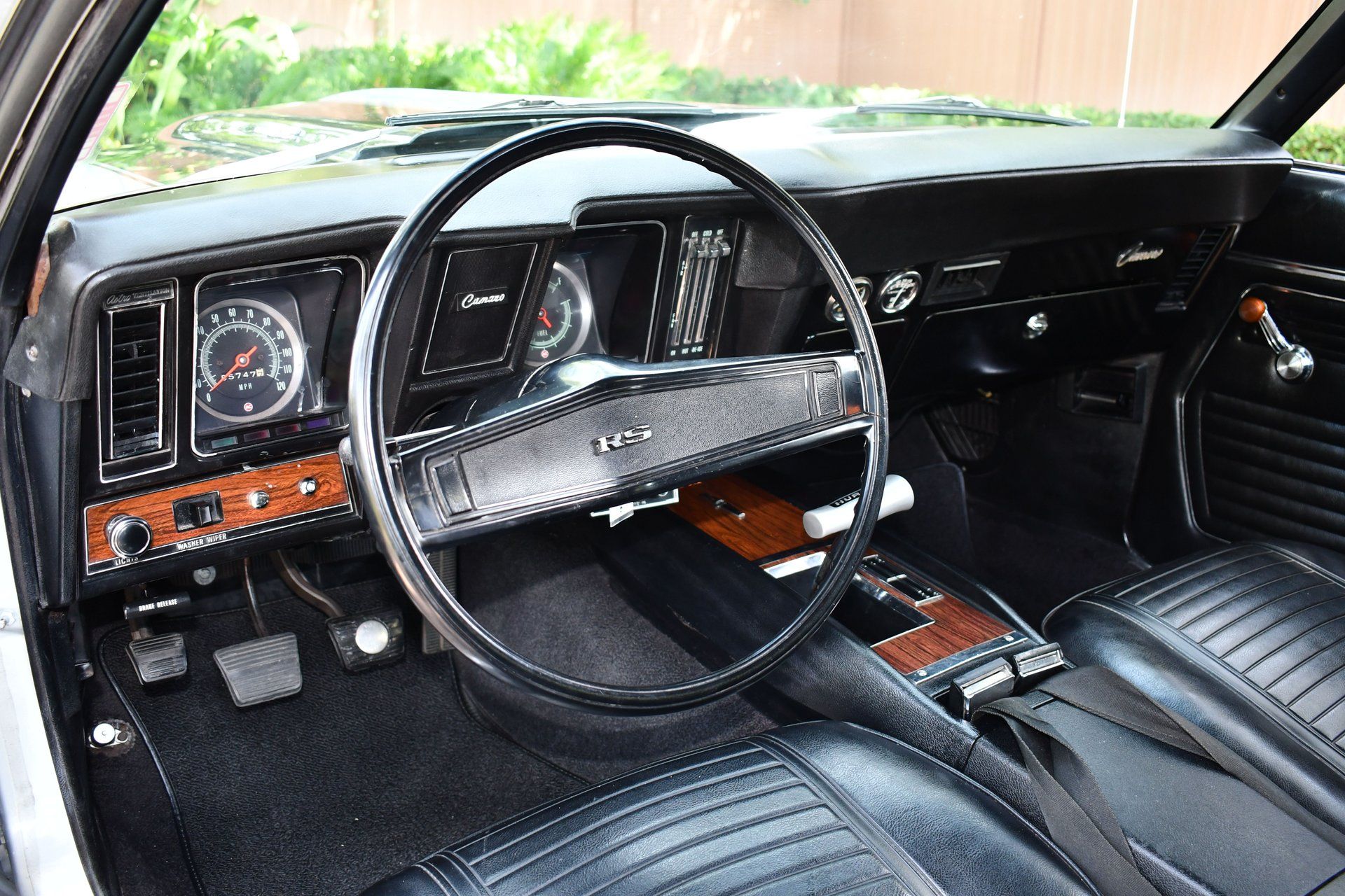 1969 CHEVROLET CAMARO Z28 - Image 2