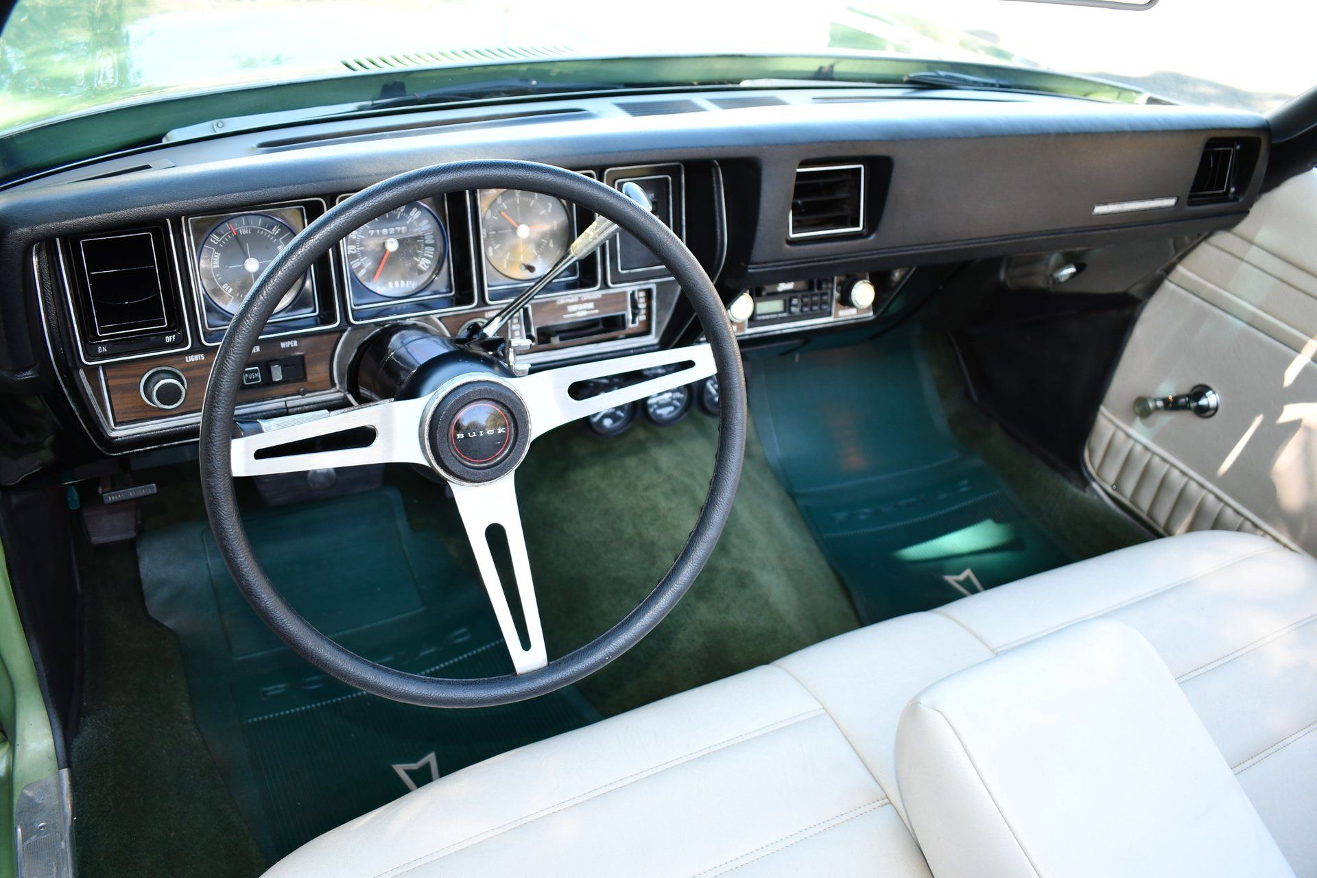 1972 BUICK SKYLARK GS - Image 5