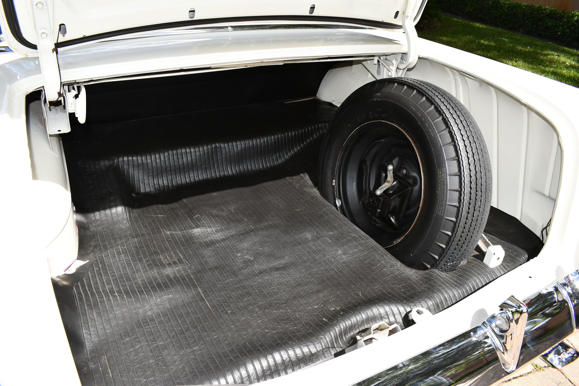 1956 CHEVROLET BEL AIR - Image 11