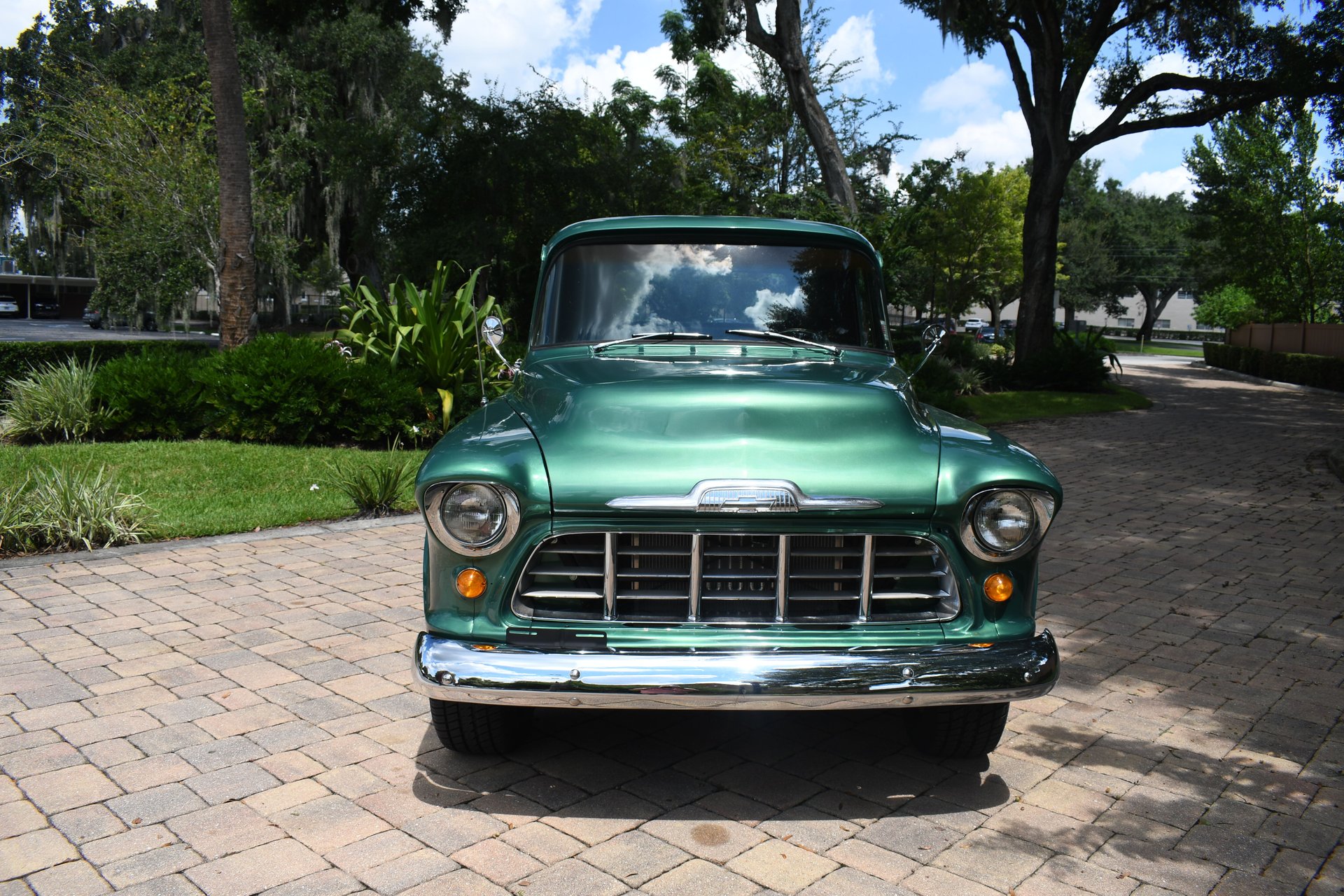 1957 CHEVROLET 3200 - Image 12