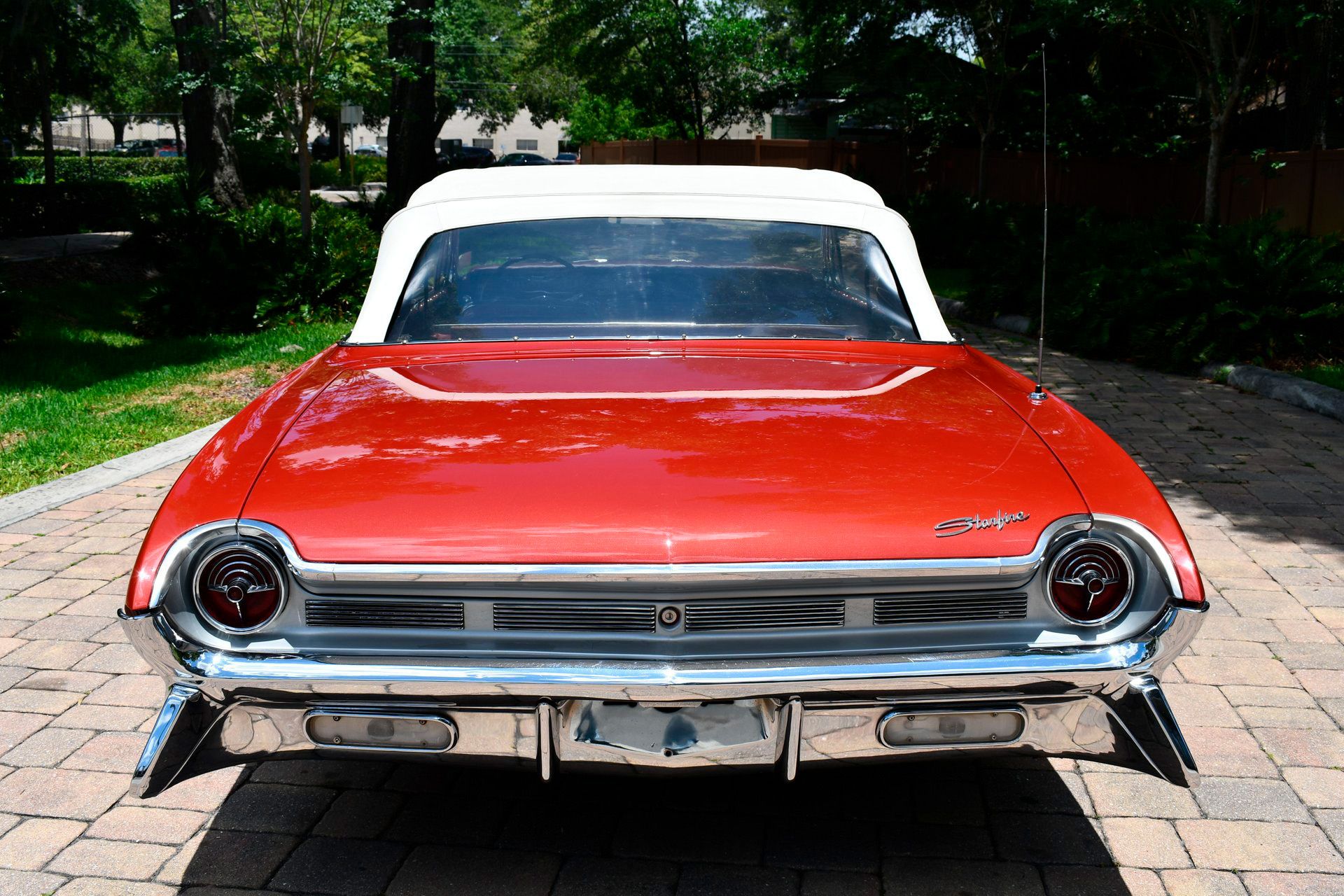 1961 OLDSMOBILE STARFIRE - Image 16
