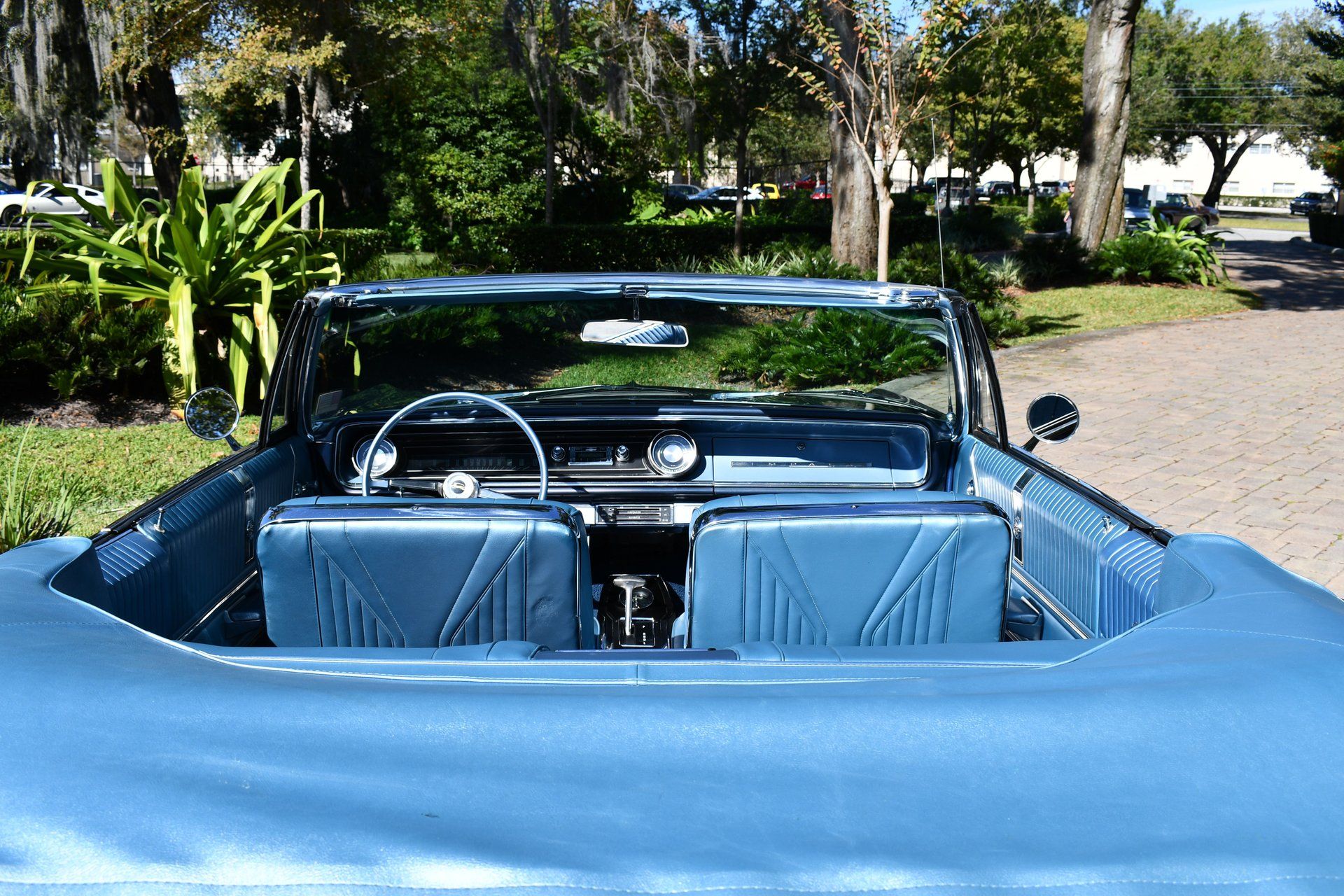 1965 CHEVROLET IMPALA SS - Image 2